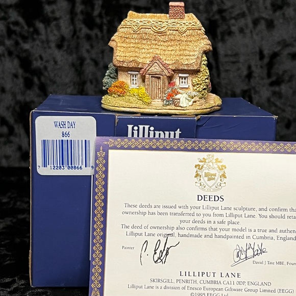 Vintage Lilliput Lane - Wash Day - Collectors Club - Picture 10 of 11